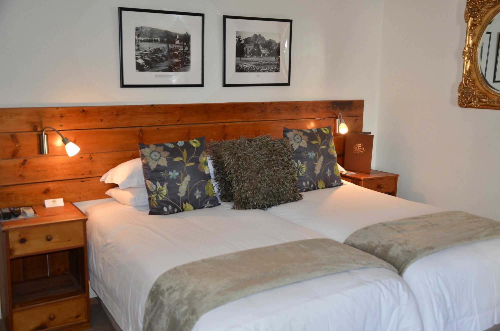 22 Die Laan Guest House สเตลเลนบอช ภายนอก รูปภาพ